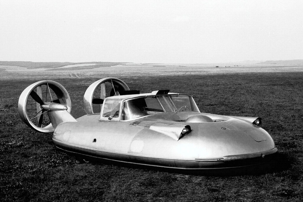 GAZ 16A-1962, o veículo que flutuava.