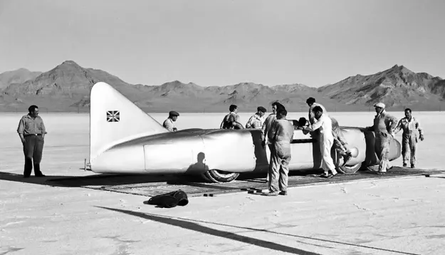 Thunderbolt – o monstro que atingiu mais de 500 km/h na década de 1930.
